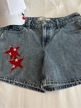 Hollister Light Wash LR 5” Baggy Denim Shorts Size 6 Custom Detail USA Festival
